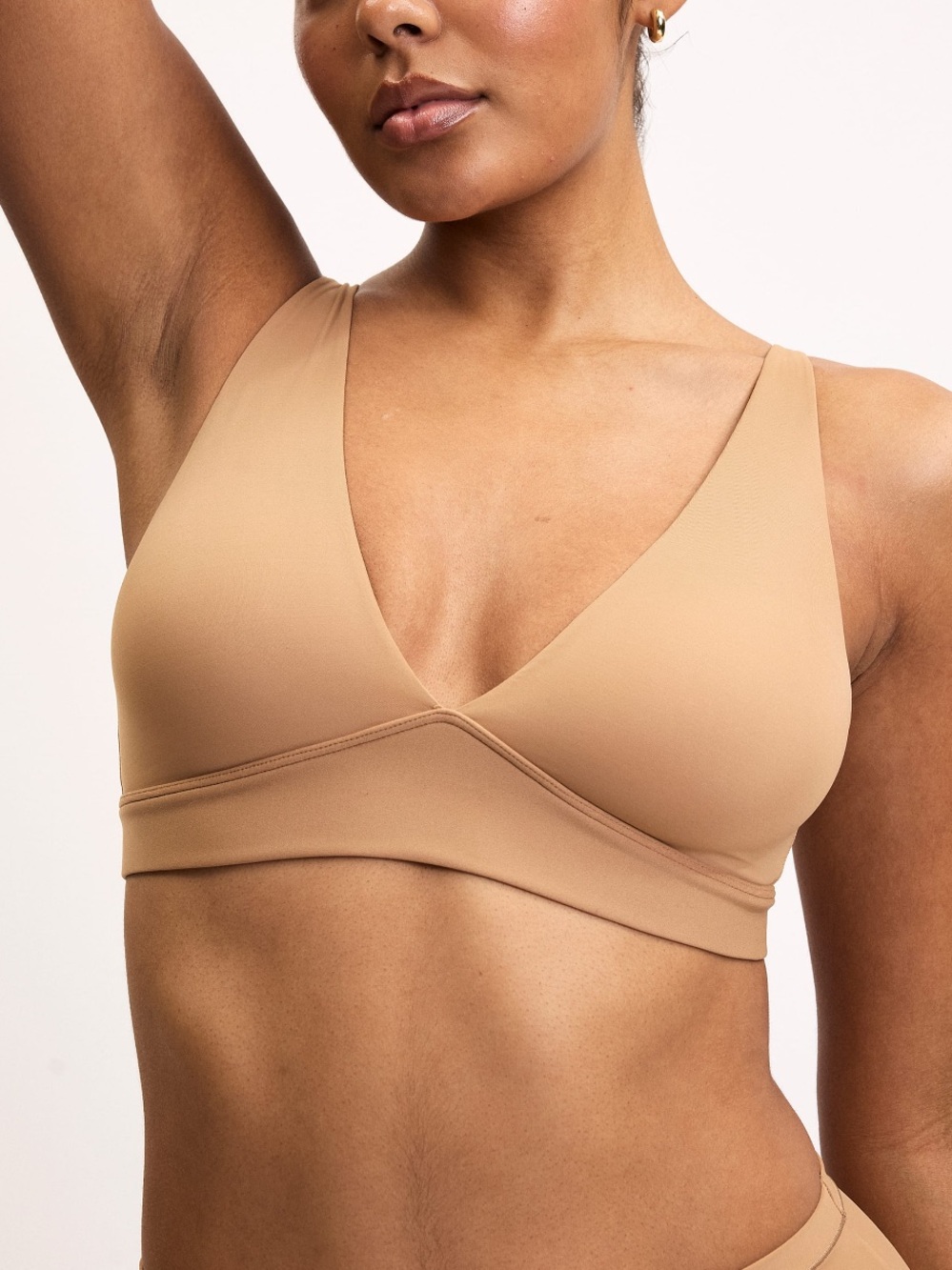 Harper Wilde Bliss Plunge Seamless V-Neck Bralette in Nude